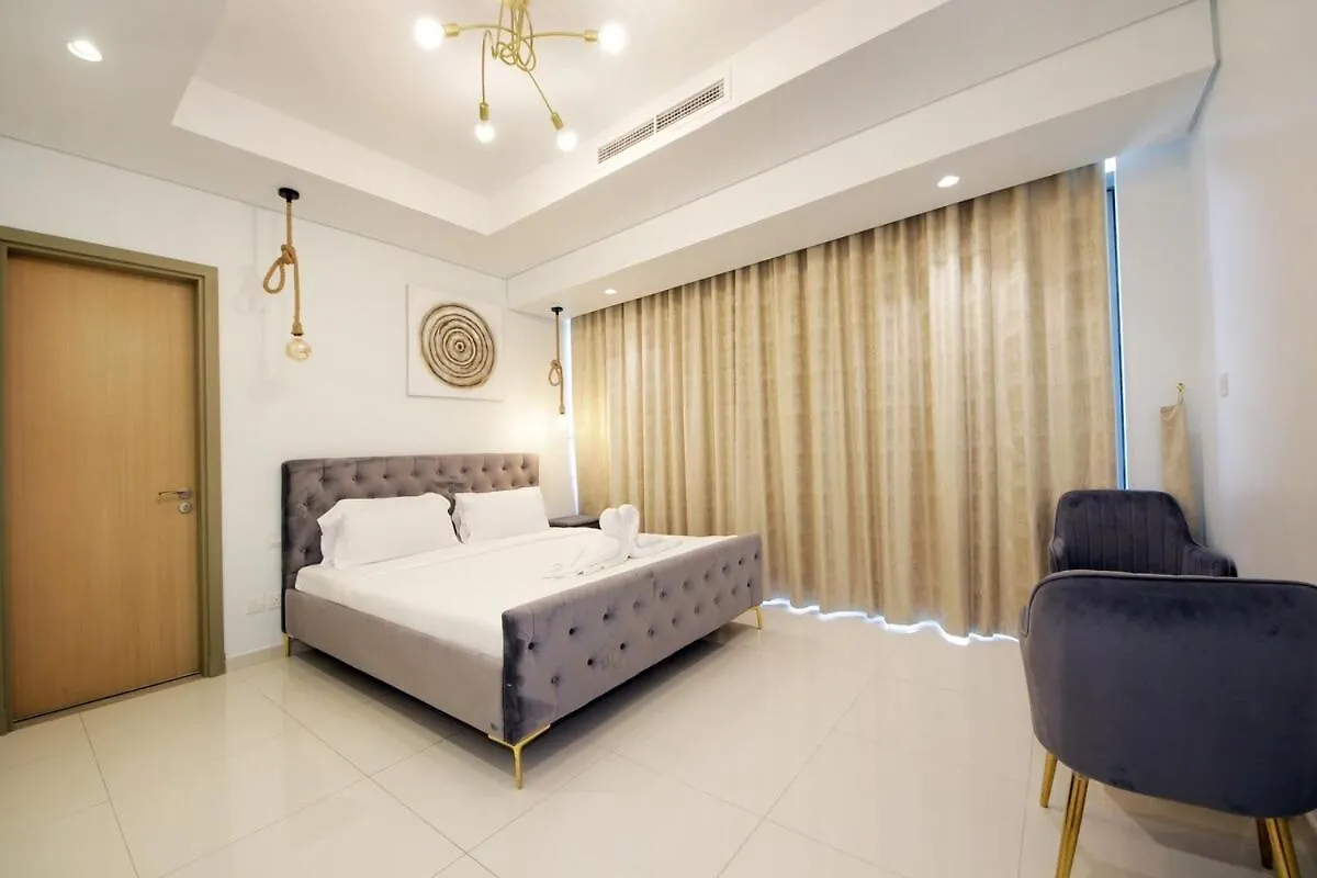 Apartment Luxury 2Br Paramount Apt Balcony With Pool And Gym Dubai United Arab Emirates